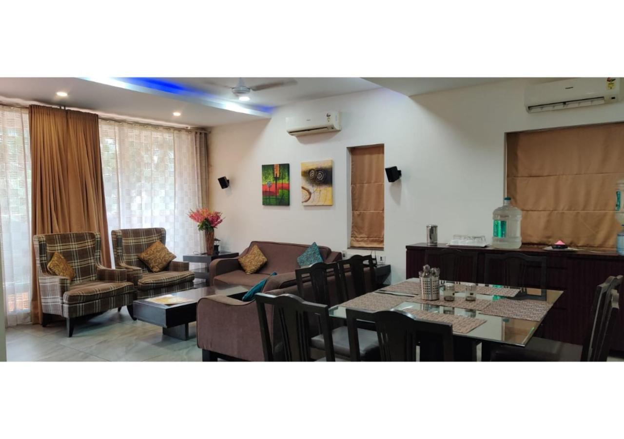 Apartament Aarju Luxurious Wave Calangute Zewnętrze zdjęcie