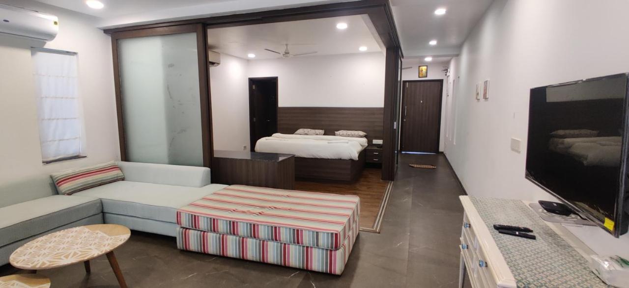 Apartament Aarju Luxurious Wave Calangute Zewnętrze zdjęcie