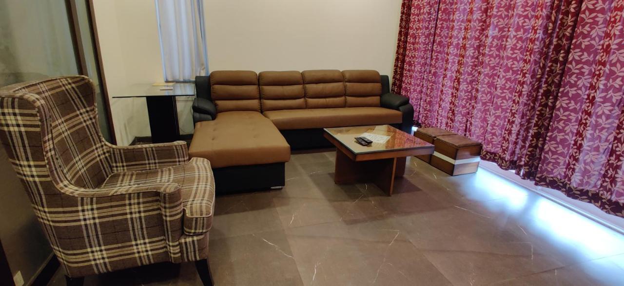 Apartament Aarju Luxurious Wave Calangute Zewnętrze zdjęcie