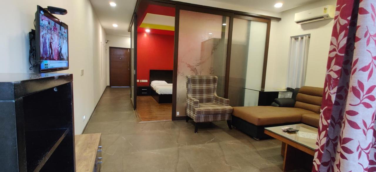 Apartament Aarju Luxurious Wave Calangute Zewnętrze zdjęcie