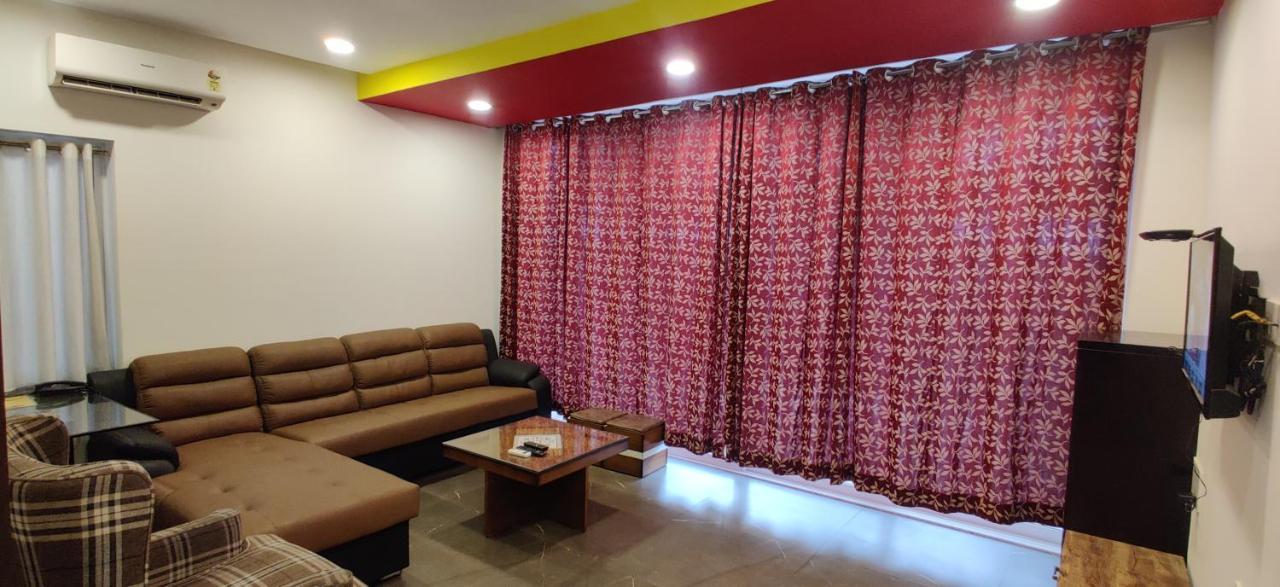 Apartament Aarju Luxurious Wave Calangute Zewnętrze zdjęcie