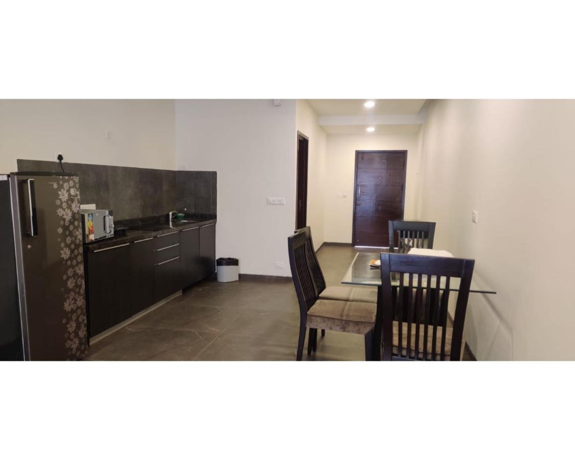 Apartament Aarju Luxurious Wave Calangute Zewnętrze zdjęcie
