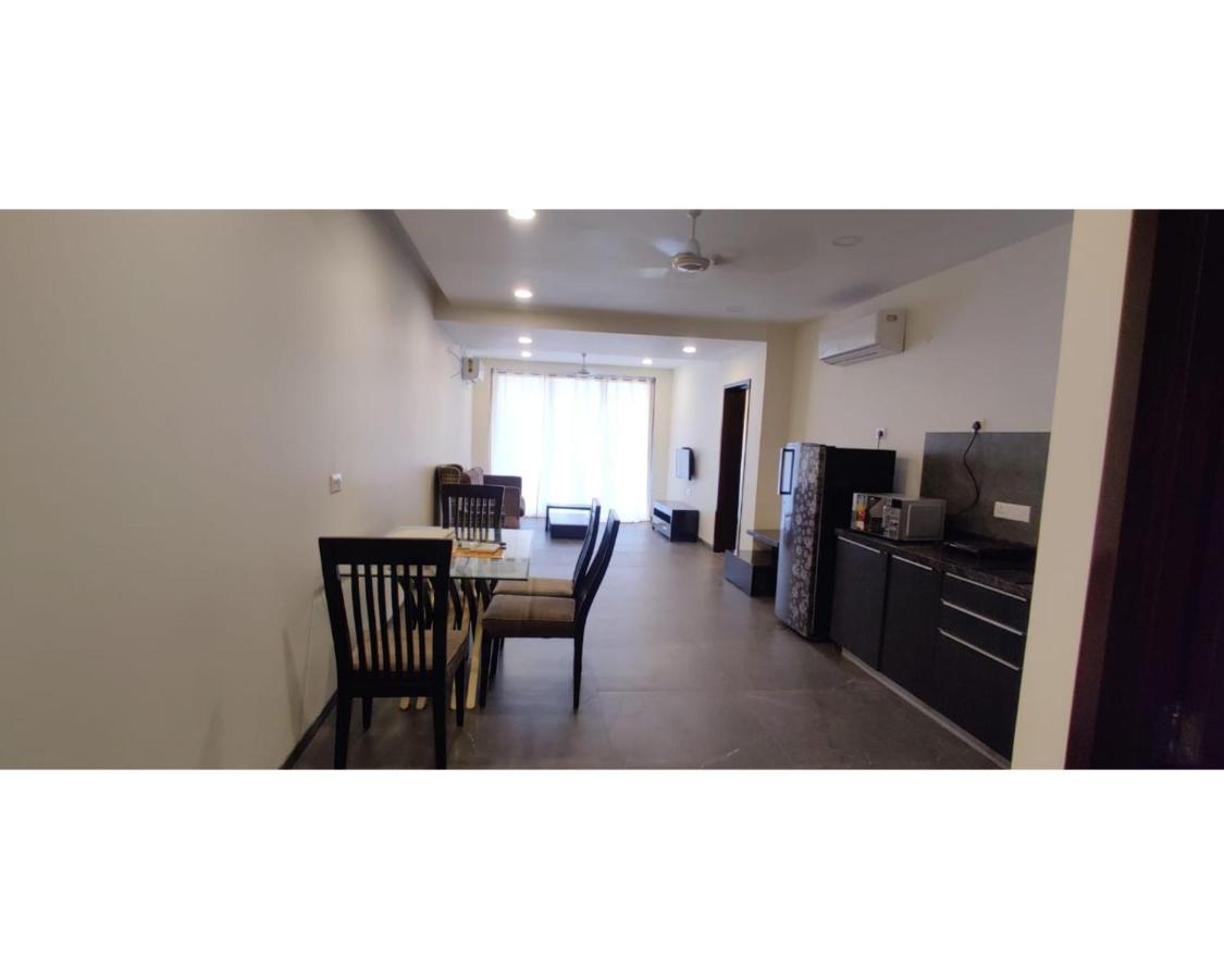 Apartament Aarju Luxurious Wave Calangute Zewnętrze zdjęcie