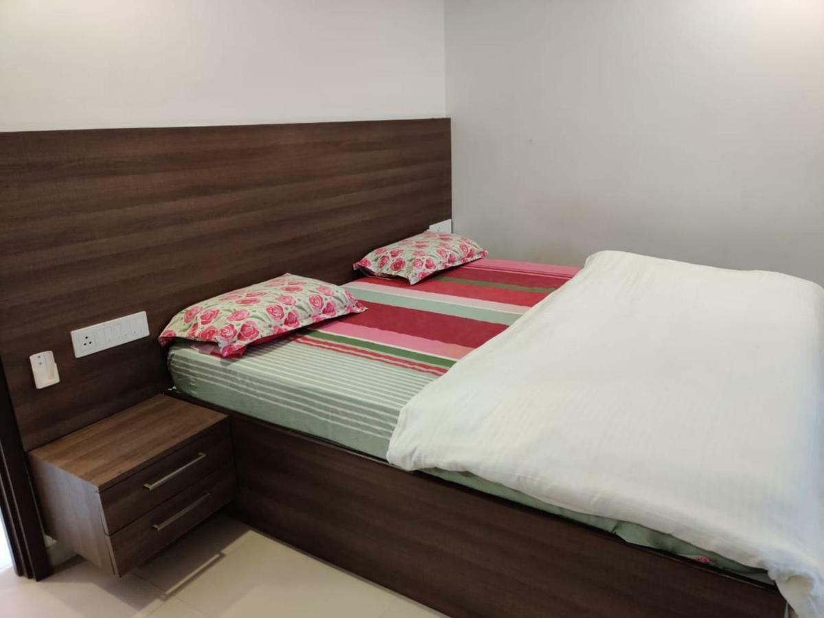 Apartament Aarju Luxurious Wave Calangute Zewnętrze zdjęcie