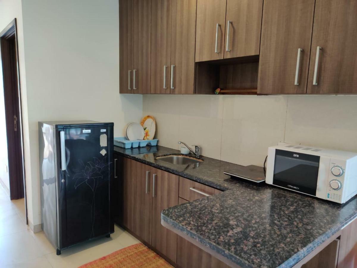 Apartament Aarju Luxurious Wave Calangute Zewnętrze zdjęcie