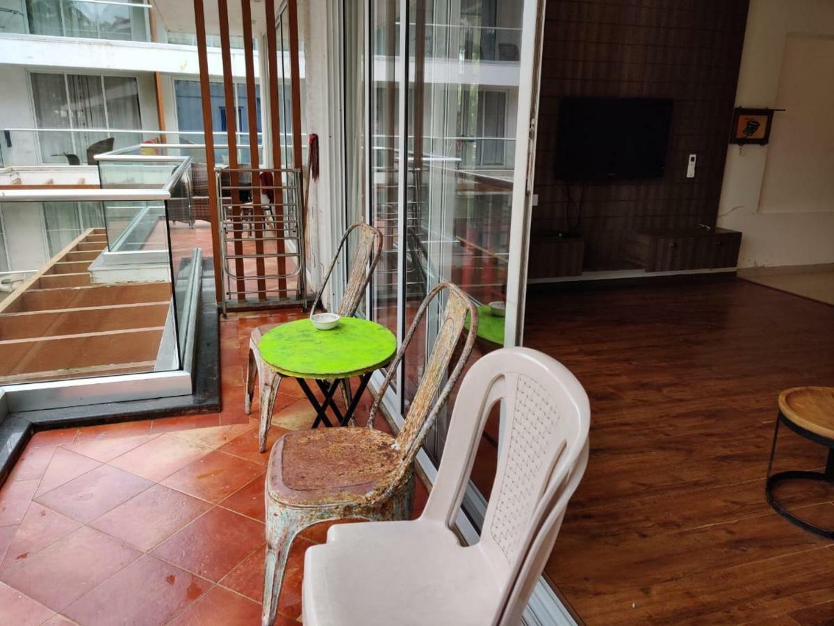 Apartament Aarju Luxurious Wave Calangute Zewnętrze zdjęcie